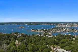 8 Orchard Rd, Gloucester, MA 01930 - Photo 3