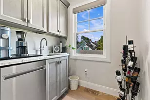 8 Orchard Rd, Gloucester, MA 01930 - Photo 19