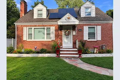 169 Roosevelt Ave, Springfield, MA 01118 - Photo 1