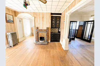 2018 Pleasant St, Fall River, MA 02723 - Photo 11