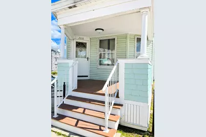 2018 Pleasant St, Fall River, MA 02723 - Photo 3