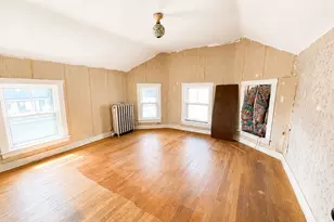 2018 Pleasant St, Fall River, MA 02723 - Photo 17