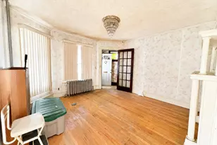 2018 Pleasant St, Fall River, MA 02723 - Photo 13