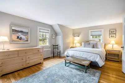 21 Bond St, Reading, MA 01867 - Photo 17