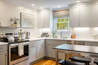21 Bond St, Reading, MA 01867 - Photo 37