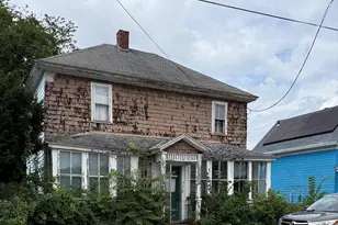 93 Emmett St, Lawrence, MA 01843 - Photo 1