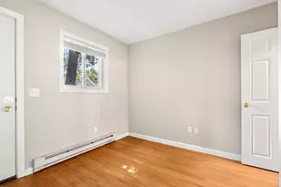 16 Cleveland Pl, Gloucester, MA 01930 - Photo 9