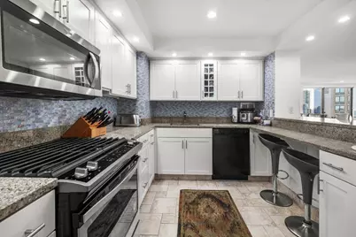 85 E India Row #22F, Boston, MA 02110 - Photo 3