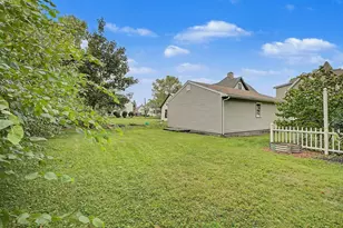 22 O'Connor Ave, Holyoke, MA 01040 - Photo 7