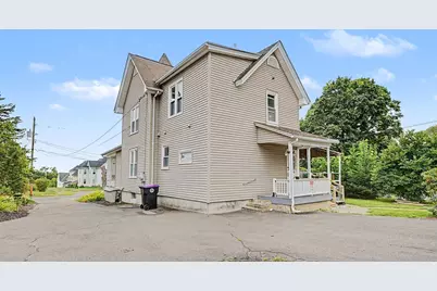 22 O'Connor Ave. #2, Holyoke, MA 01040 - Photo 3