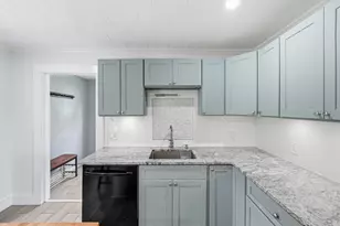 96 Apricot St, Worcester, MA 01603 - Photo 9