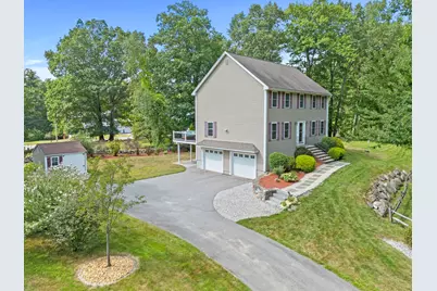 11 Village Ln, Haverhill, MA 01832 - Photo 1
