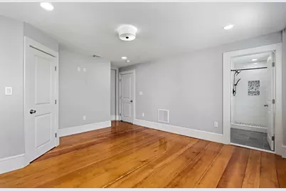42 School St #2, Salem, MA 01970 - Photo 21