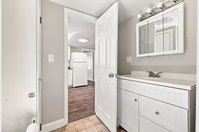 174,5 Lakeview Ave, Taunton, MA 02780 - Photo 23