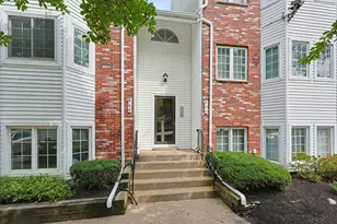 117 Tall Oaks Dr, Weymouth, MA 02190 - Photo 1