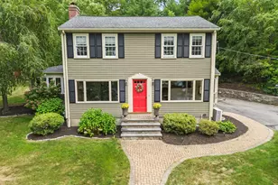 102 Oak Ridge Dr, Ayer, MA 01432 - Photo 1