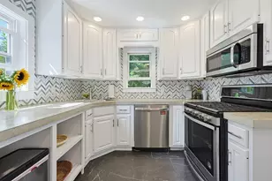24 Talbot Terrace, Uxbridge, MA 01569 - Photo 11