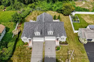 15 Whitney St, Haverhill, MA 01832 - Photo 5