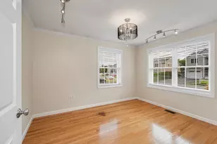 15 Whitney St, Haverhill, MA 01832 - Photo 23