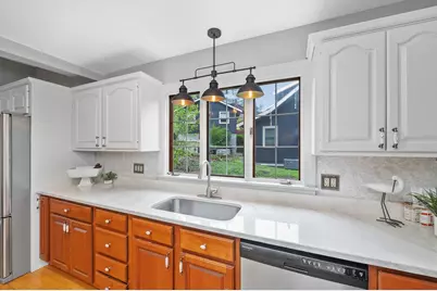 12 Newton Rd, Haverhill, MA 01830 - Photo 3