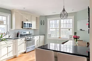 7 Gem Ave, Boston, MA 02135 - Photo 5