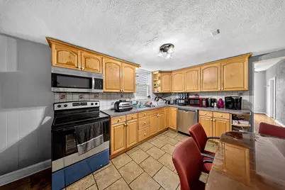 75 Harvard St, Chelsea, MA 02150 - Photo 15