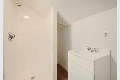 5 Frankfort St #3, Fitchburg, MA 01420 - Photo 9