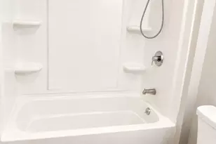15 Ford St, Haverhill, MA 01832 - Photo 9