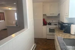 97 Crawford St, Lowell, MA 01854 - Photo 7
