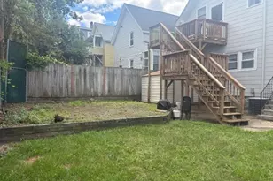 97 Crawford St, Lowell, MA 01854 - Photo 5