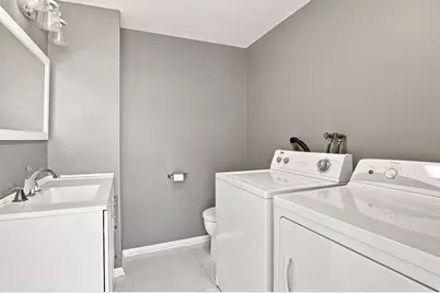 679-A Burncoat Street, Worcester, MA 01606 - Photo 13