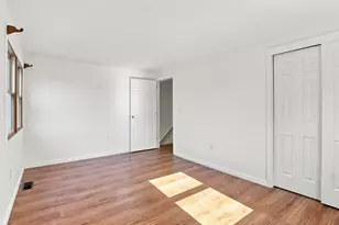 679 A Burncoat St, Worcester, MA 01606 - Photo 21
