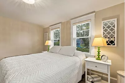 46 Prentice St, Waltham, MA 02451 - Photo 33