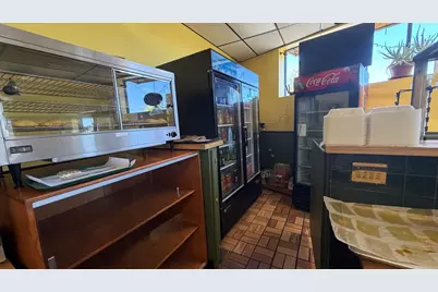 4 Wheeler St, Lynn, MA 01901 - Photo 13