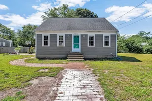 31 Park Dr, Dennis, MA 02670 - Photo 1