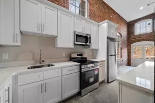 34 Tremaine St, Leominster, MA 01453 - Photo 3