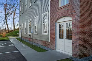 34 Tremaine St, Leominster, MA 01453 - Photo 7