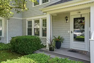 716 Dana Farms, Fairhaven, MA 02719 - Photo 3