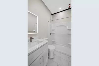34 Tremaine St #9, Leominster, MA 01453 - Photo 5
