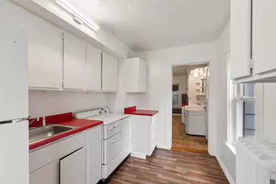 14 Rockdale Ave, Fitchburg, MA 01420 - Photo 17