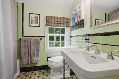 143 Richmond Avenue, Worcester, MA 01602 - Photo 23