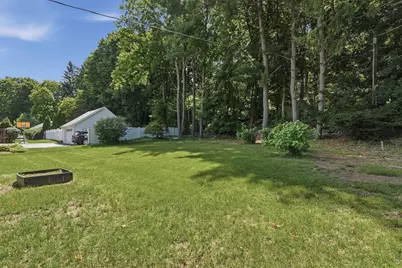 143 Richmond Avenue, Worcester, MA 01602 - Photo 33