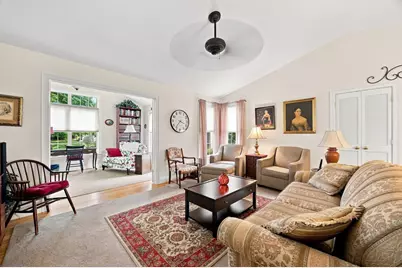 9 Parc Place #2, Southampton, MA 01073 - Photo 9