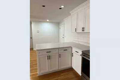 197 Kent St #34, Brookline, MA 02446 - Photo 5