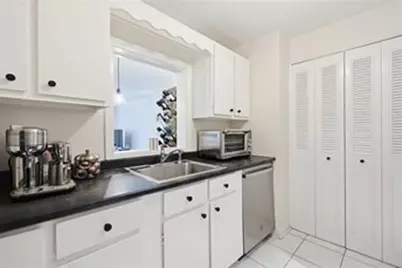 46 Greentree Lane #47, Weymouth, MA 02190 - Photo 3
