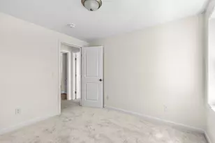 8 Bumblebee Dr, Plymouth, MA 02360 - Photo 27