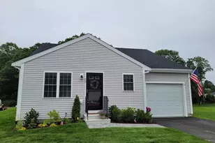 23 Bumblebee Dr, Plymouth, MA 02360 - Photo 1
