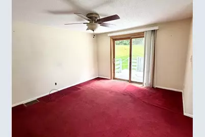 433 Gifford Street, Springfield, MA 01118 - Photo 13