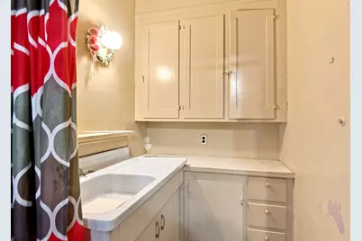 75 Woodrow Avenue, Boston, MA 02124 - Photo 31