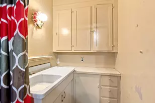 75 Woodrow Ave, Boston, MA 02124 - Photo 31